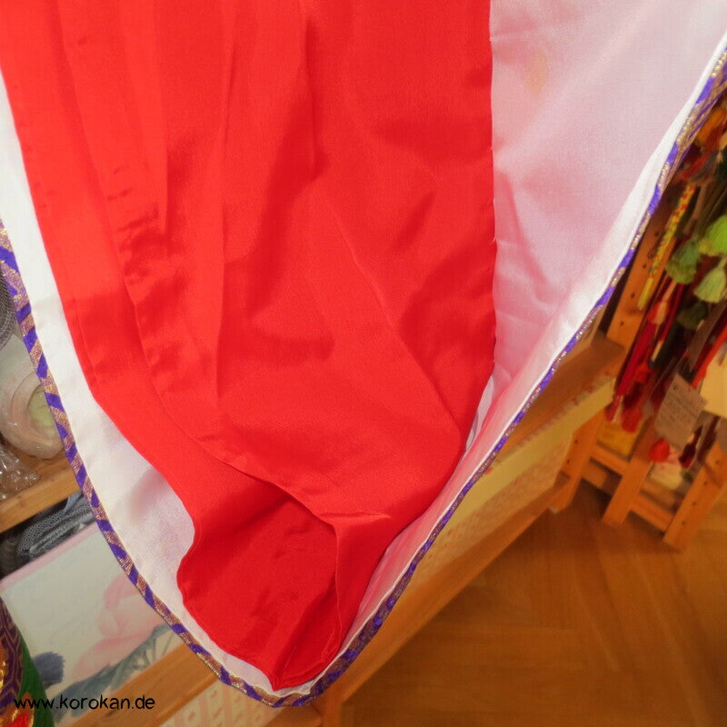 Kakeshita Hochzeits Kimono üppig bestickt mit dickem Saum