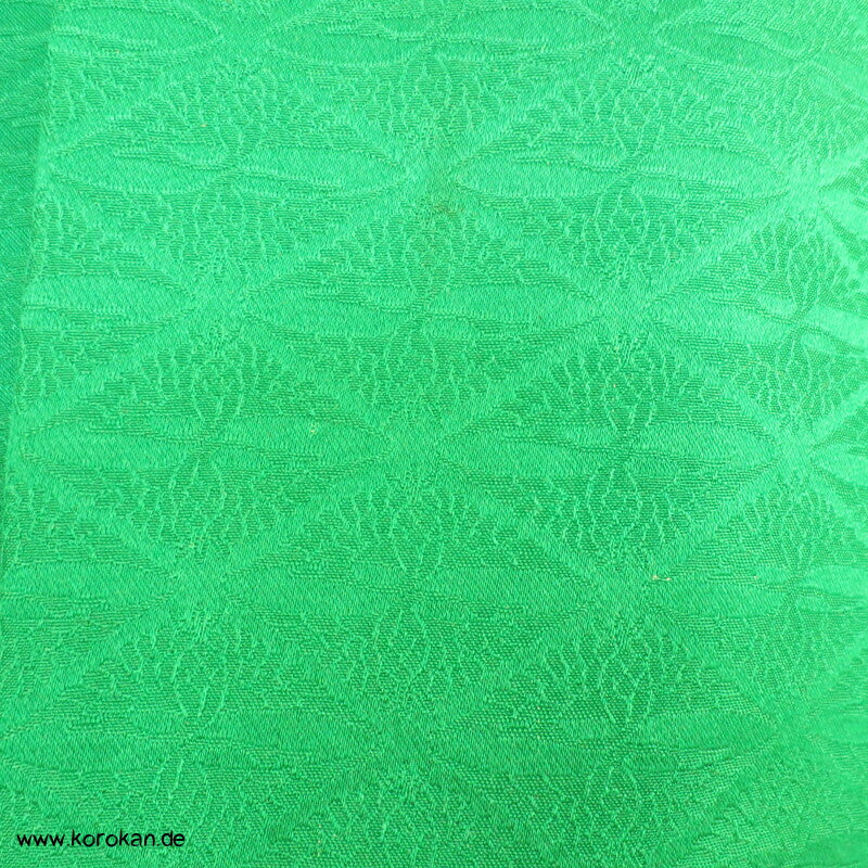 Kakeshita Hochzeits Kimono üppig bestickt mit dickem Saum