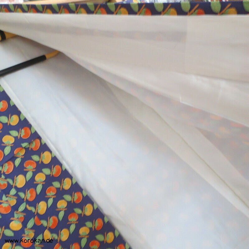 Persimonen auf blauviolett, Goldakzente Seiden Chirimen Crepe Komon Kimono