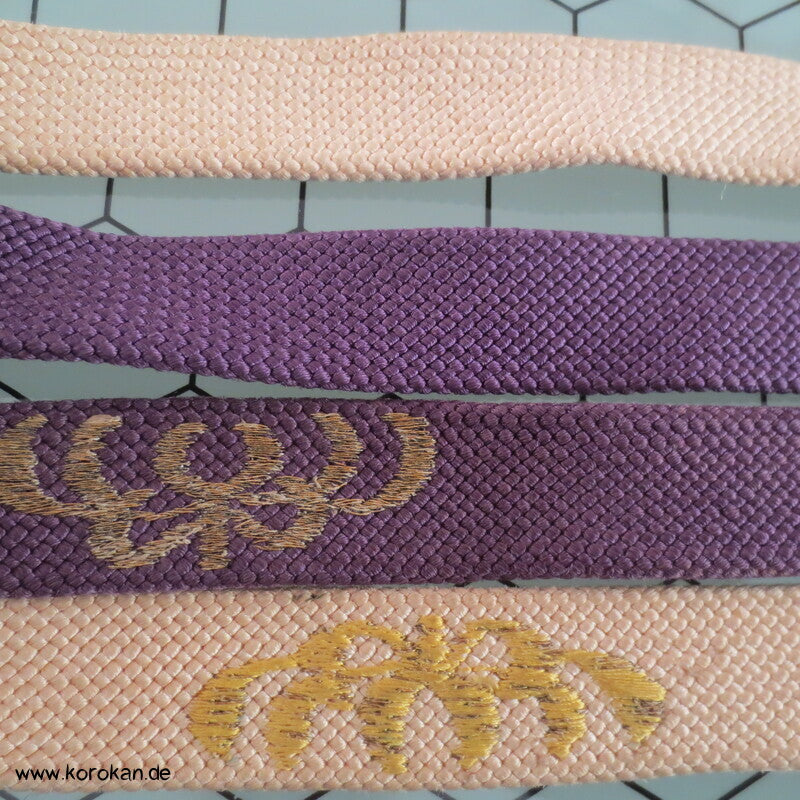 Obijime Kimono Gürtelband violett natur, mit Gold bestickt