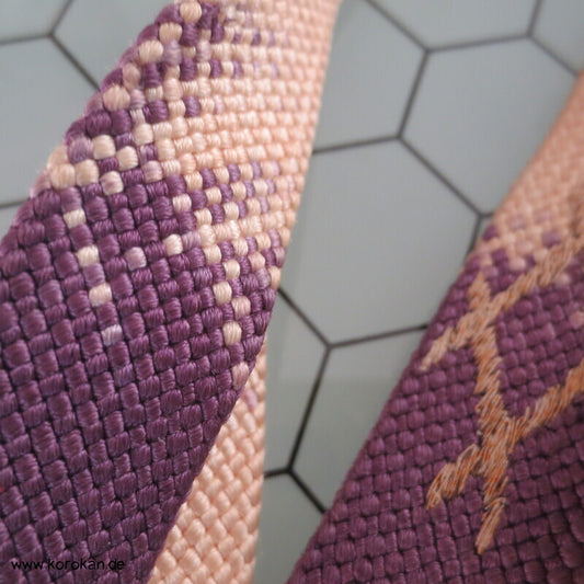 Obijime Kimono Gürtelband violett natur, mit Gold bestickt