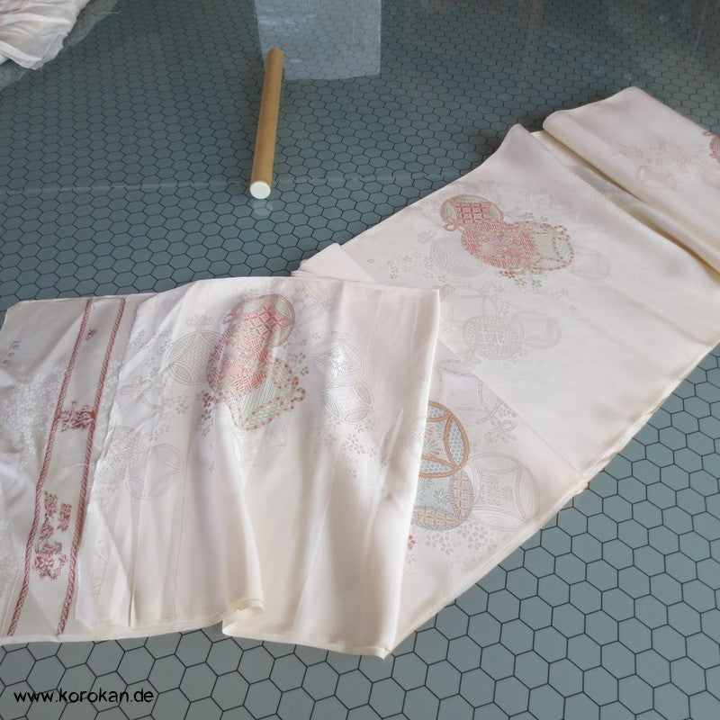 Shippo Seidenjacqard, Lurex - und Urushi, pastellfarben