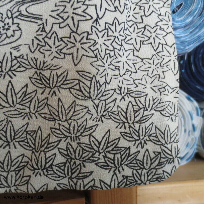 Haori Kimono Jacke Kiribame Steinplattenmuster mit kleinen Motiven
