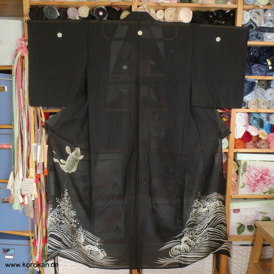 springender Koi antiker Tomesode Kimono aus Rho Seide