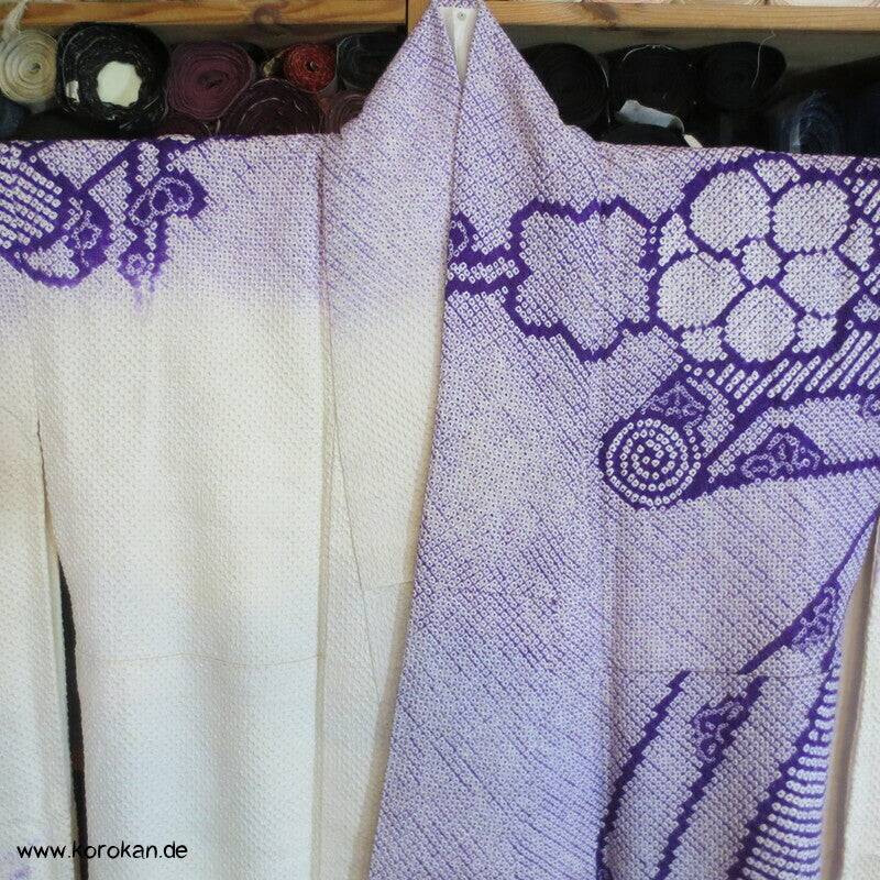 Furisode Kimono Full Shibori Seidendamast Stoffrollenmuster