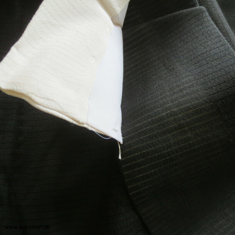 springender Koi antiker Tomesode Kimono aus Rho Seide