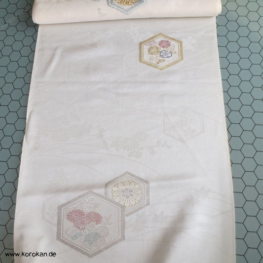 Kikko Seidenjacqard, Lurex - und Urushi, pastellfarben