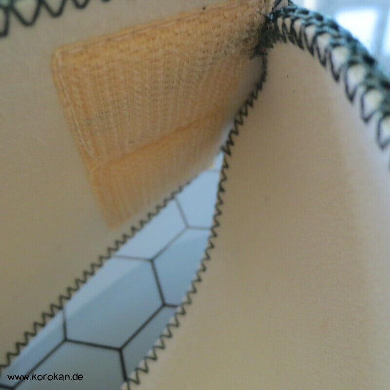Klett Obi velvetiertes Moosgummi, grün, mit Rautenmotiv