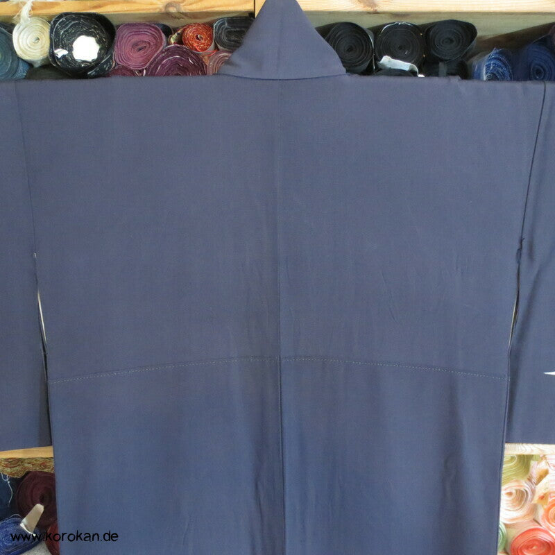 Perlmutt Sakura Blüten auf Fluss Homongi Seidencrepe Kimono