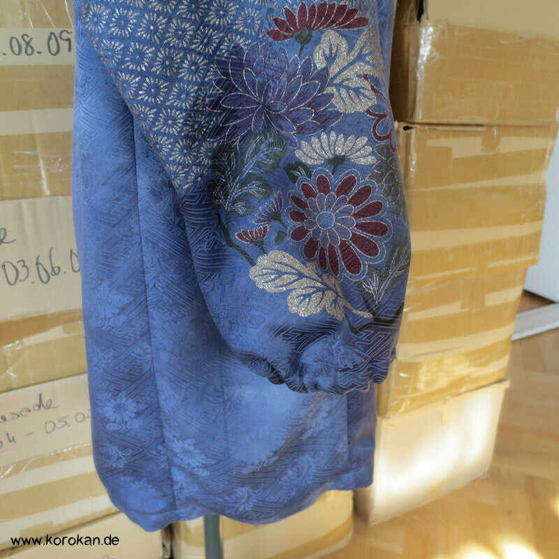 Upcycling Weihnachts Shirtbluse aus überfärbter Furisode Kimono Damast Seide, Gr. M
