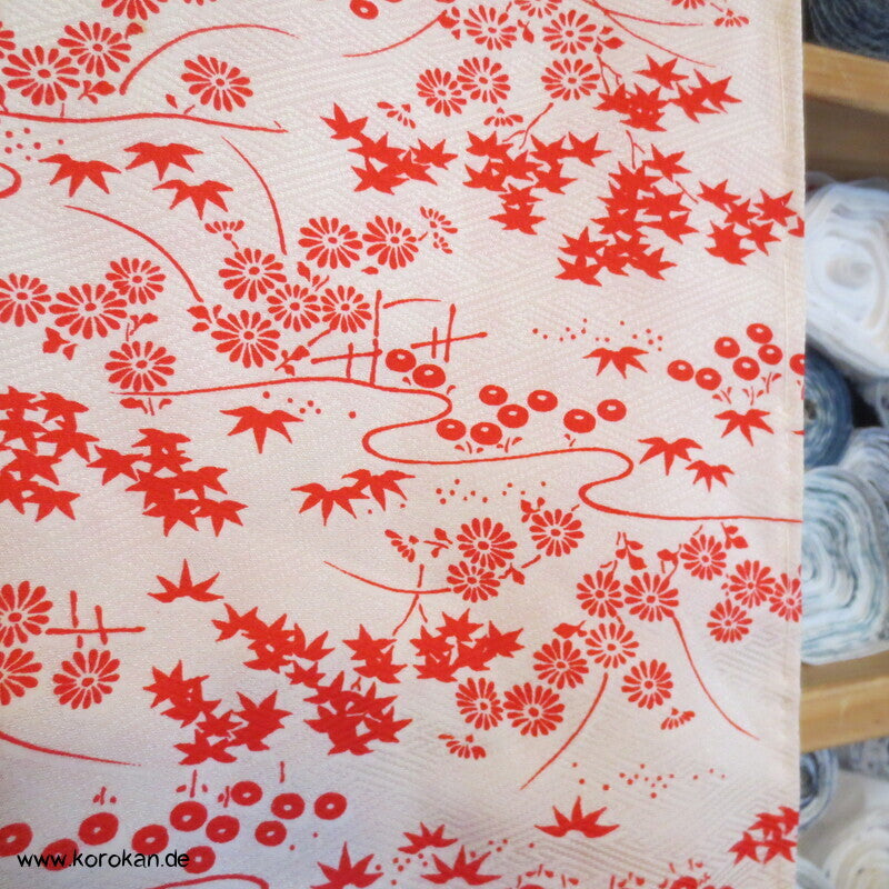 Seidendamast Juban Unterkimono, zartrote Gartenlandschaft