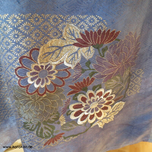 Upcycling Weihnachts Shirtbluse aus überfärbter Furisode Kimono Damast Seide, Gr. XL