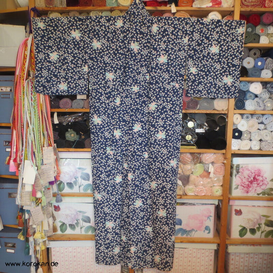 Seidencrepe Komon Alltags Kimono, Streublümchen
