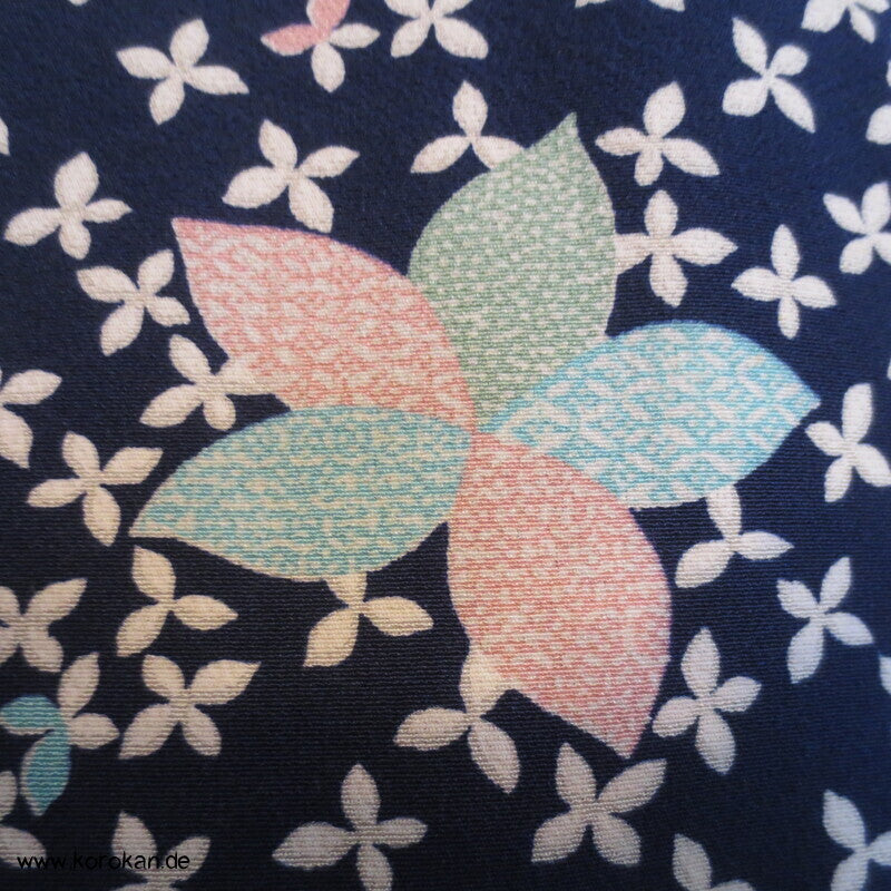 Seidencrepe Komon Alltags Kimono, Streublümchen