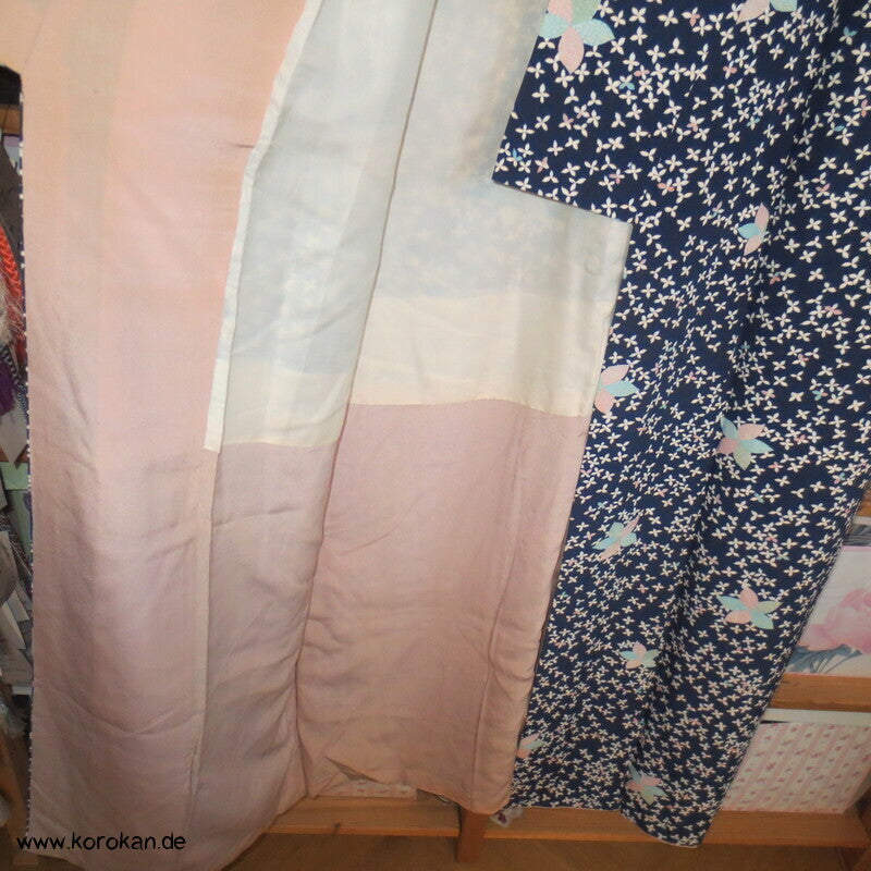 Seidencrepe Komon Alltags Kimono, Streublümchen
