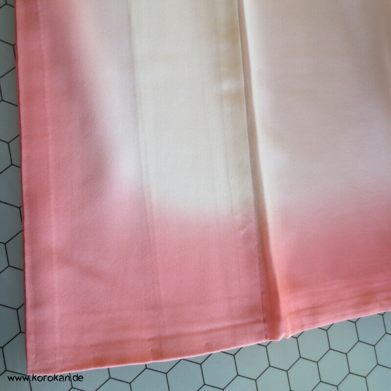 Tsukesage Kimono altrosa Seidencrepe mit Kamelien