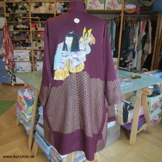 Samurai Junge Abendmantel reine japanische Kimono Seide, Golddruck, One Size Fits All, Unikat