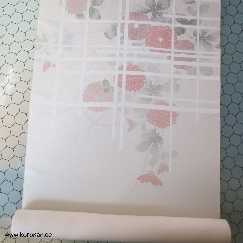 Chrysanthemen hinter Gitter Tanmono Kimono Seiden Crepesatin