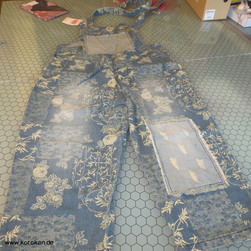 Jeans Latzhose aus japanisch bedrucktem Denim, neu