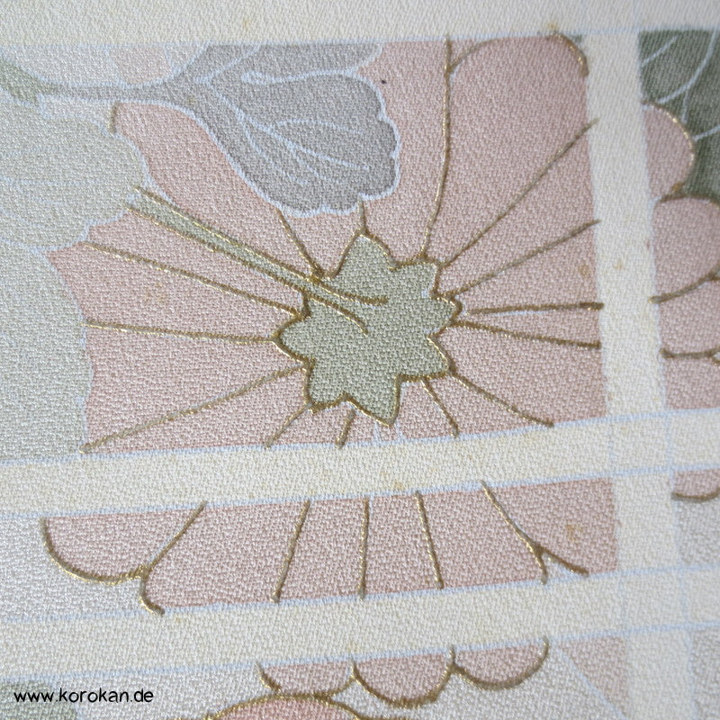 Chrysanthemen hinter Gitter Tanmono Kimono Seiden Crepesatin
