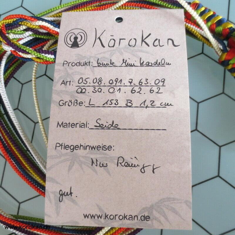 regenbogenbunter Obijime aus mehreren Schnüren