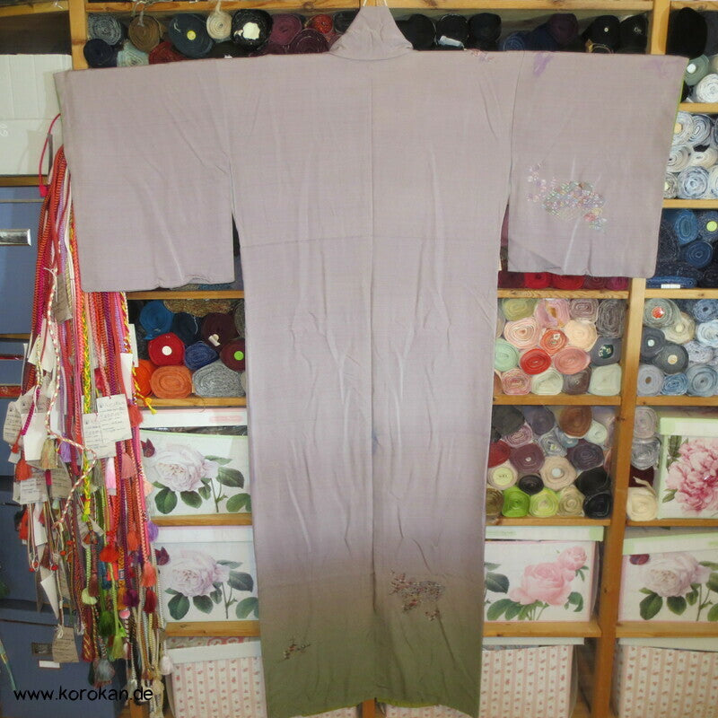 Homongi Seidencrepe Kimono, Farbverlauf, Blumen Stickereien, verfärbt