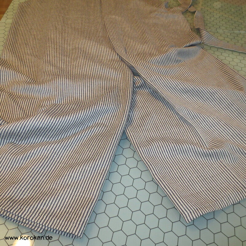 gestreifte Sommer Hakama  - Umanori Hosentyp - neu  - gestreifte Wollmischung, sehr lang