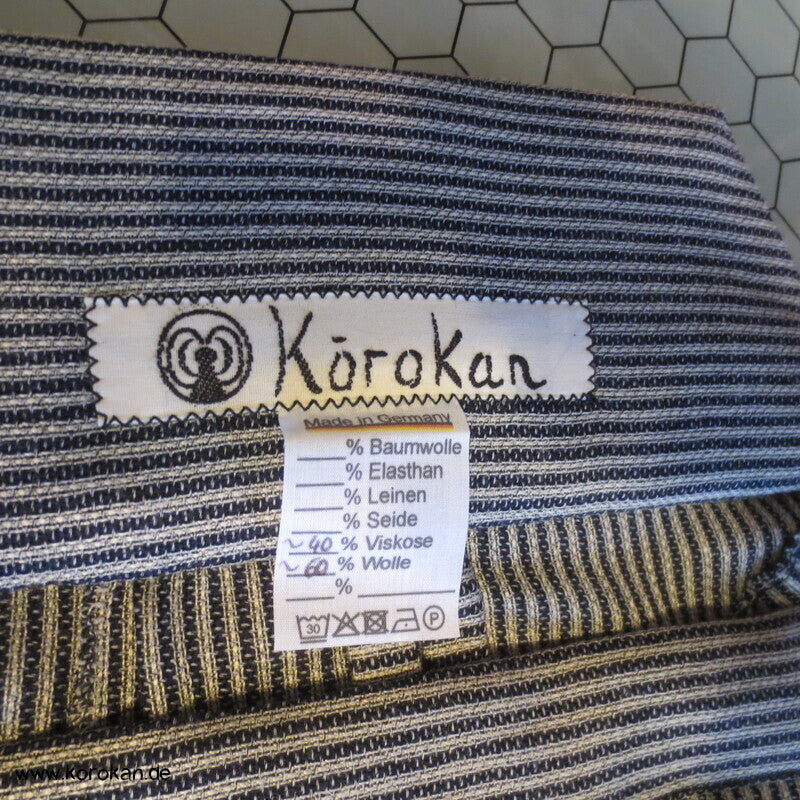 gestreifte Sommer Hakama  - Umanori Hosentyp - neu  - gestreifte Wollmischung, sehr lang