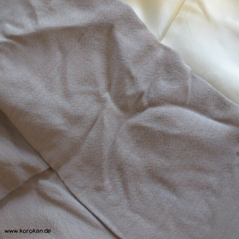 Homongi Seidencrepe Kimono, Farbverlauf, Blumen Stickereien, verfärbt