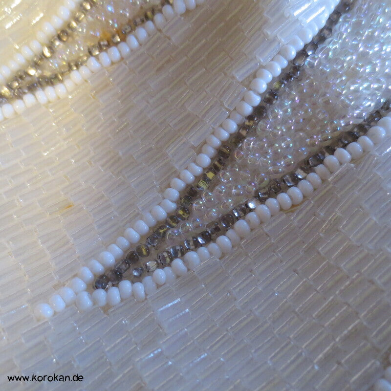 japanische weiß perlenbestickte Abend Handtasche