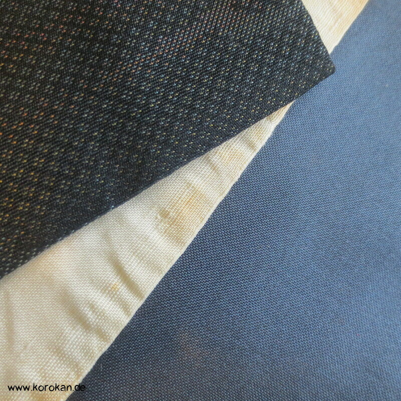 Jacquard gewebte dunkle Nebelschwaden Tsumugi Seiden Kimono, Japan