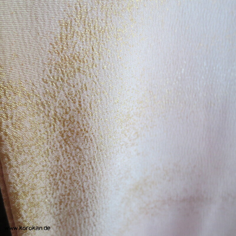 Furisode Kimono, Seiden Chirimen Crepe mit handgemaltem Motiv