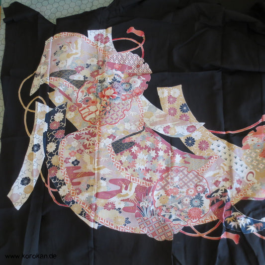 Tomesode Kranich Seiden Kimono Karieba