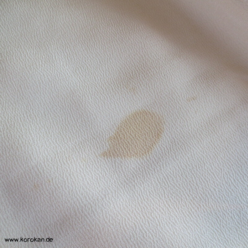 Furisode Kimono, Seiden Chirimen Crepe mit handgemaltem Motiv