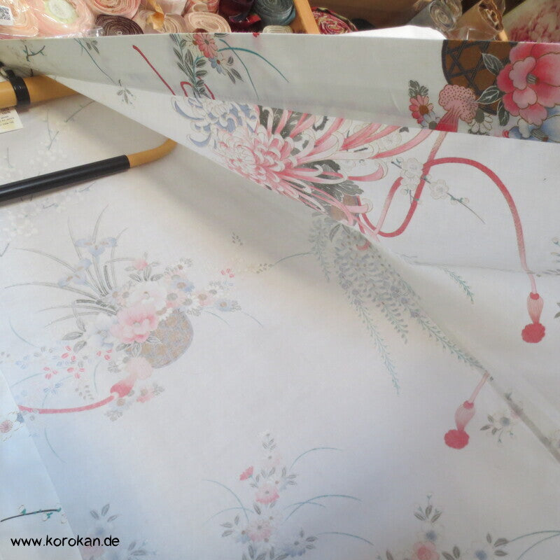 Blumenstrauß Chrysanthemen Nemaki - japanischer Baumwoll Schlaf Kimono