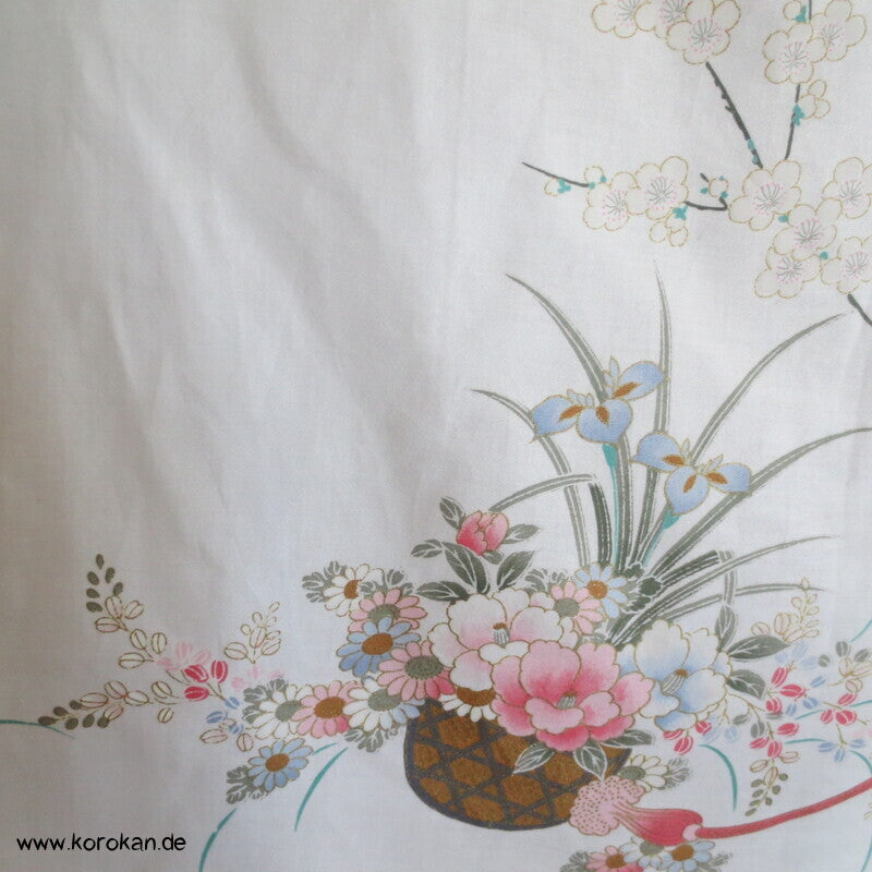 Blumenstrauß Chrysanthemen Nemaki - japanischer Baumwoll Schlaf Kimono