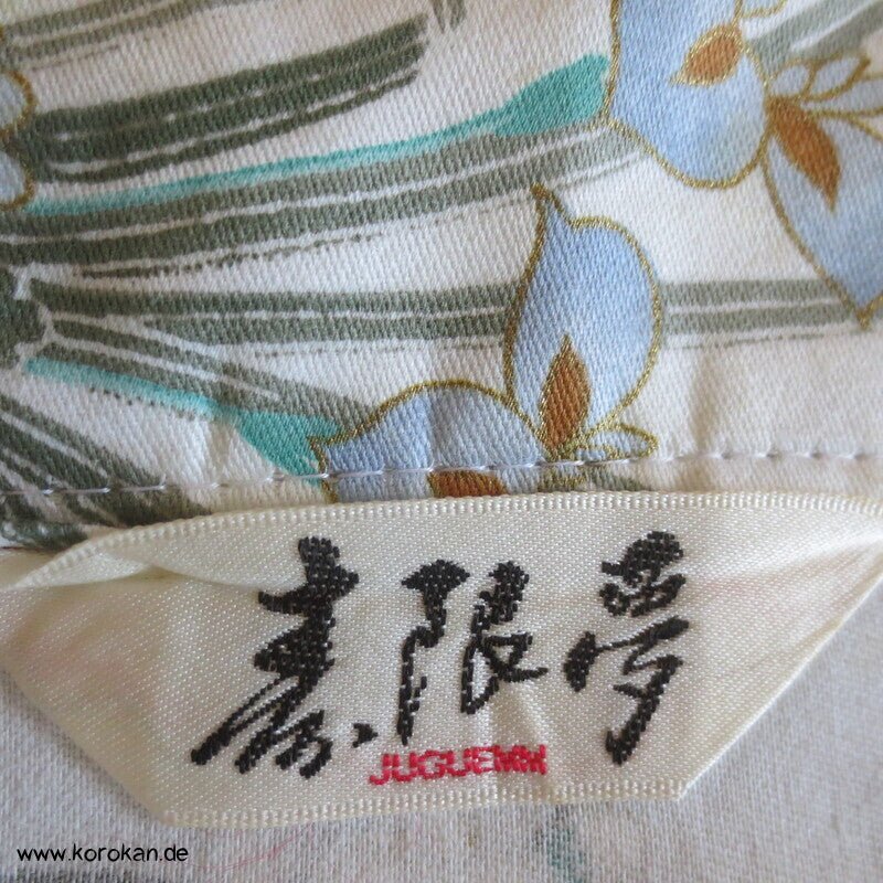 Blumenstrauß Chrysanthemen Nemaki - japanischer Baumwoll Schlaf Kimono