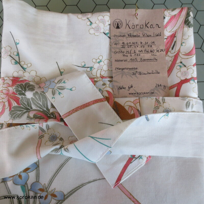 Blumenstrauß Chrysanthemen Nemaki - japanischer Baumwoll Schlaf Kimono