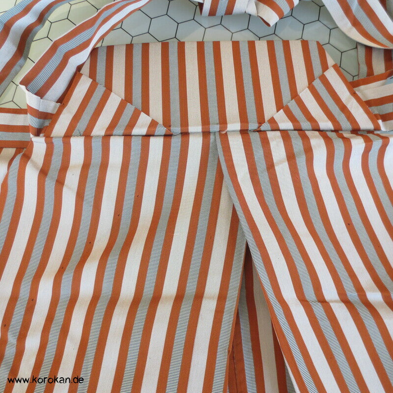 zimt - grau gestreifte Seidenrips Hakama - Umanori Kimono Hosen-Typ