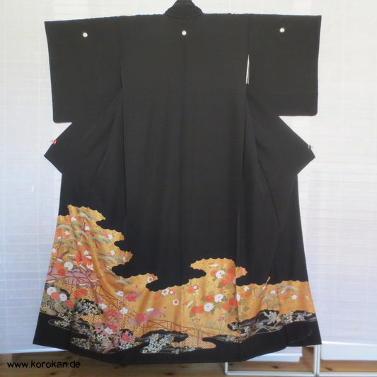 Mandarinentenpaar hinterm Zaun Tomesode Kimono