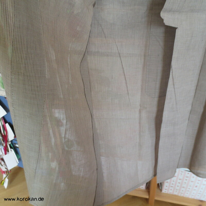 heller Hanfstreifen Hitoe ungefütterter Kimono