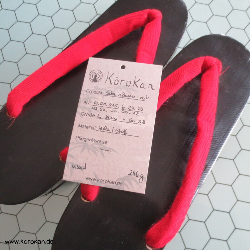 Vintage Geta Zehenstegsandalen - schwarzes Holz, rote Stoffriemen