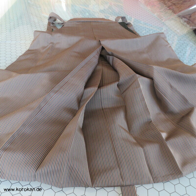 blau - rotbraun, beige gestreifte Hakama Kimonohose - Andon - Rock - Typ
