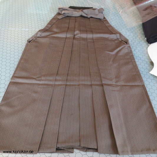 blau - rotbraun, beige gestreifte Hakama Kimonohose - Andon - Rock - Typ