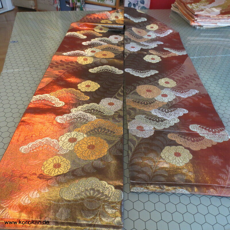 Upcycling Seidenbrokat Vorhangschal aus Fukuro Obi