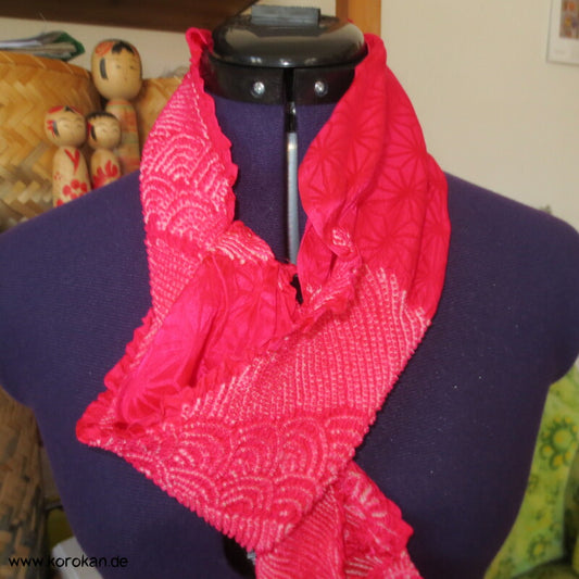Shibori, Segaiha und Kiku pinker Seiden Obiage