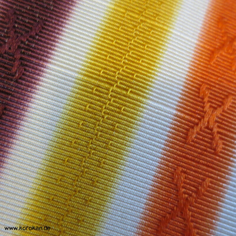 aubergine gelb orange gestreifter Hakata Hanhaba Obi Seidenrips