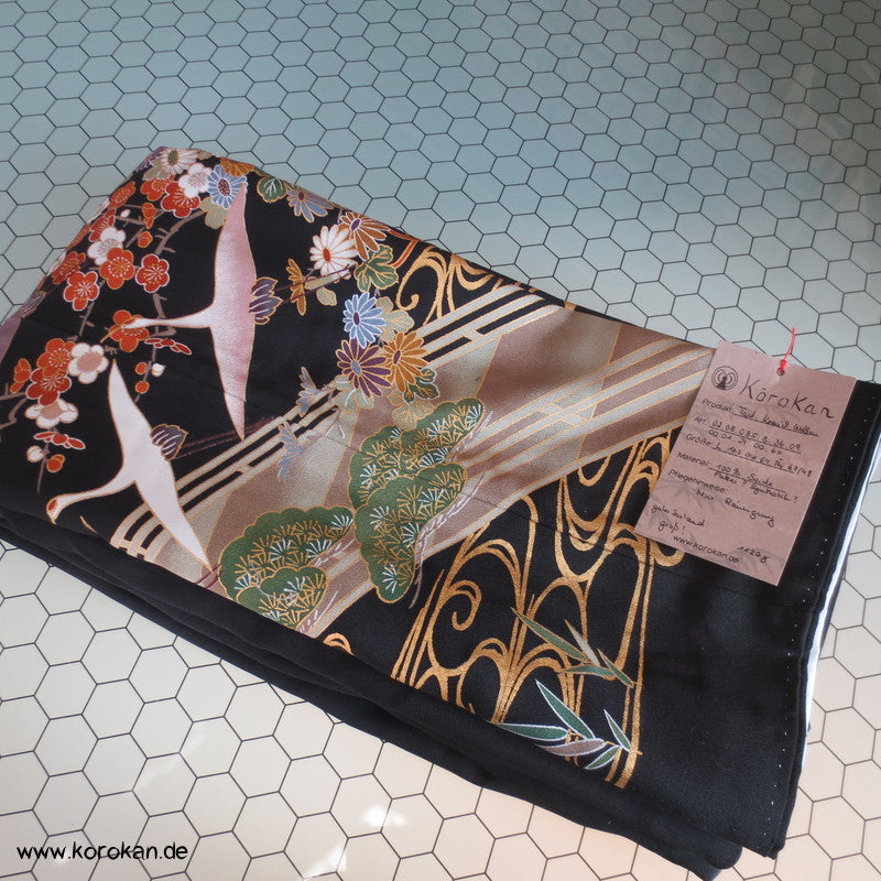 Kranich über Wellen Tomesode seidener Kimono