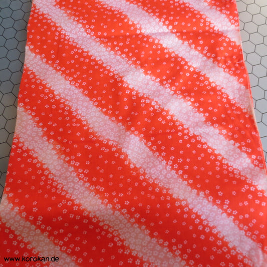 Juban Kimono Wollmusselin Millefleur in diagonalen Streifen