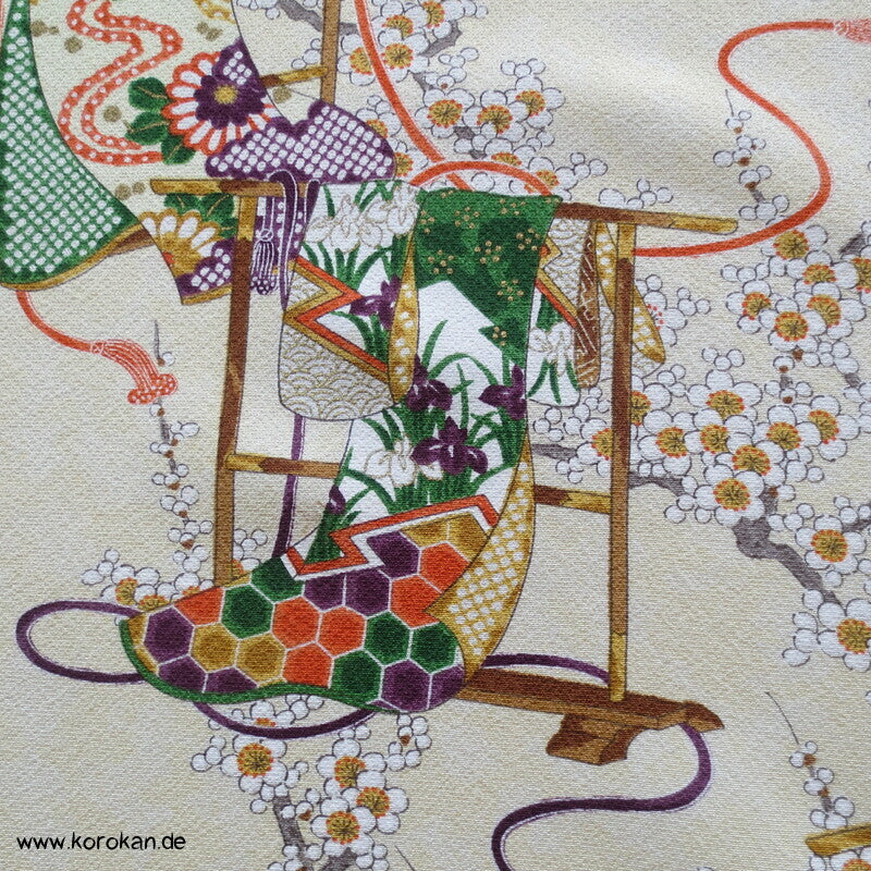 Tagasode, Kimono Hänger Chirimen Crepe Kimono Seide